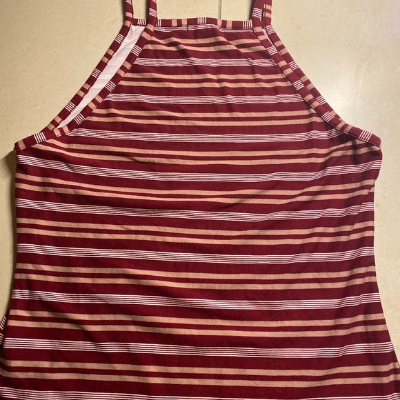 Ardene Tank: Basic Collection - Picture 2 of 4